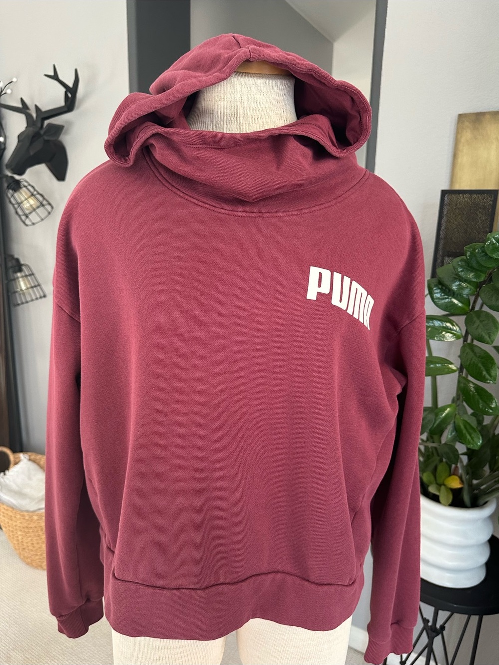 Puma Crewneck Sweatshirt with oversized Hood, size large - Picture 3 of 14